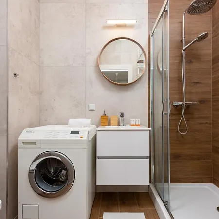 Apartment Forum Wola Jana Kazimierza By Renters