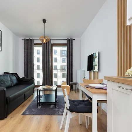 Forum Wola Jana Kazimierza By Renters Apartament *