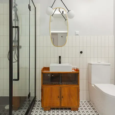 Forum Wola Jana Kazimierza By Renters * Warsaw