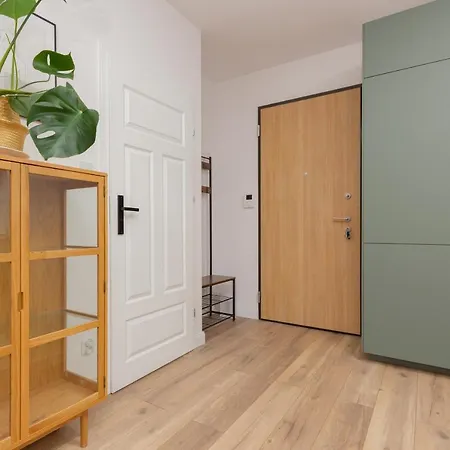 Forum Wola Jana Kazimierza By Renters Warszawa