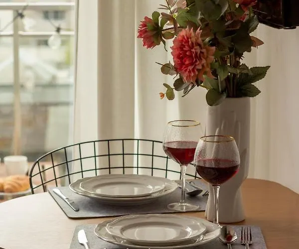 Apartment Forum Wola Jana Kazimierza By Renters Warsaw